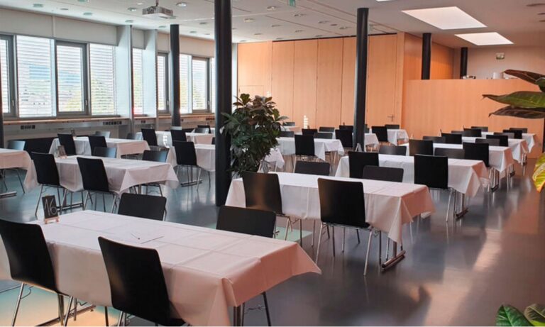 stadtsaal wil kleiner saal